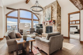 Mountain Oasis Dreams, 7 bedroom home with Hot tub, New listing! home Silverthorne